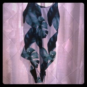 Cupshe one piece lace-up back swimsuit - size xxl